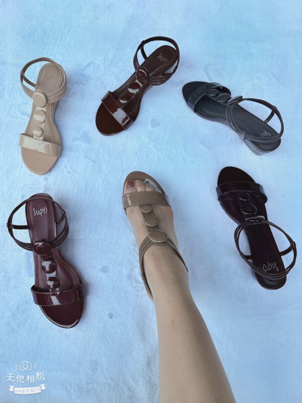 womens laced sandals
